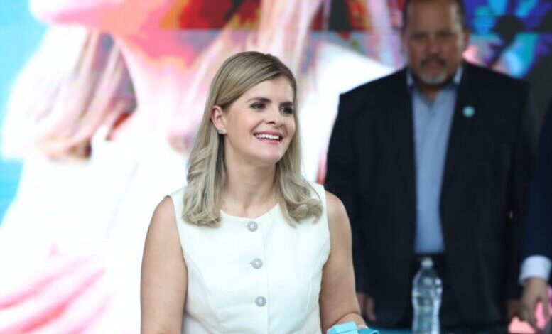 Laura Fernandez candidata PPSO