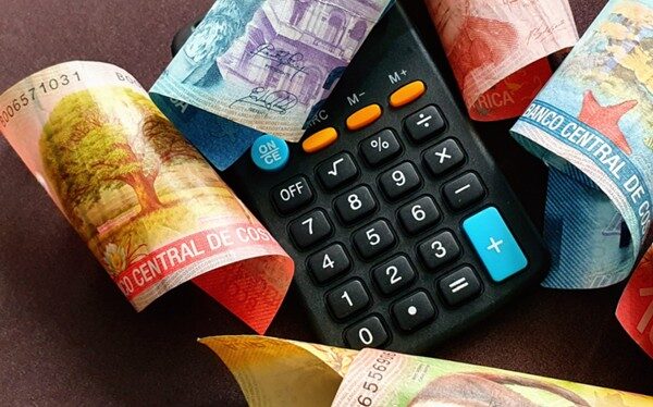 Dinero Moneda Costa Rica Colón